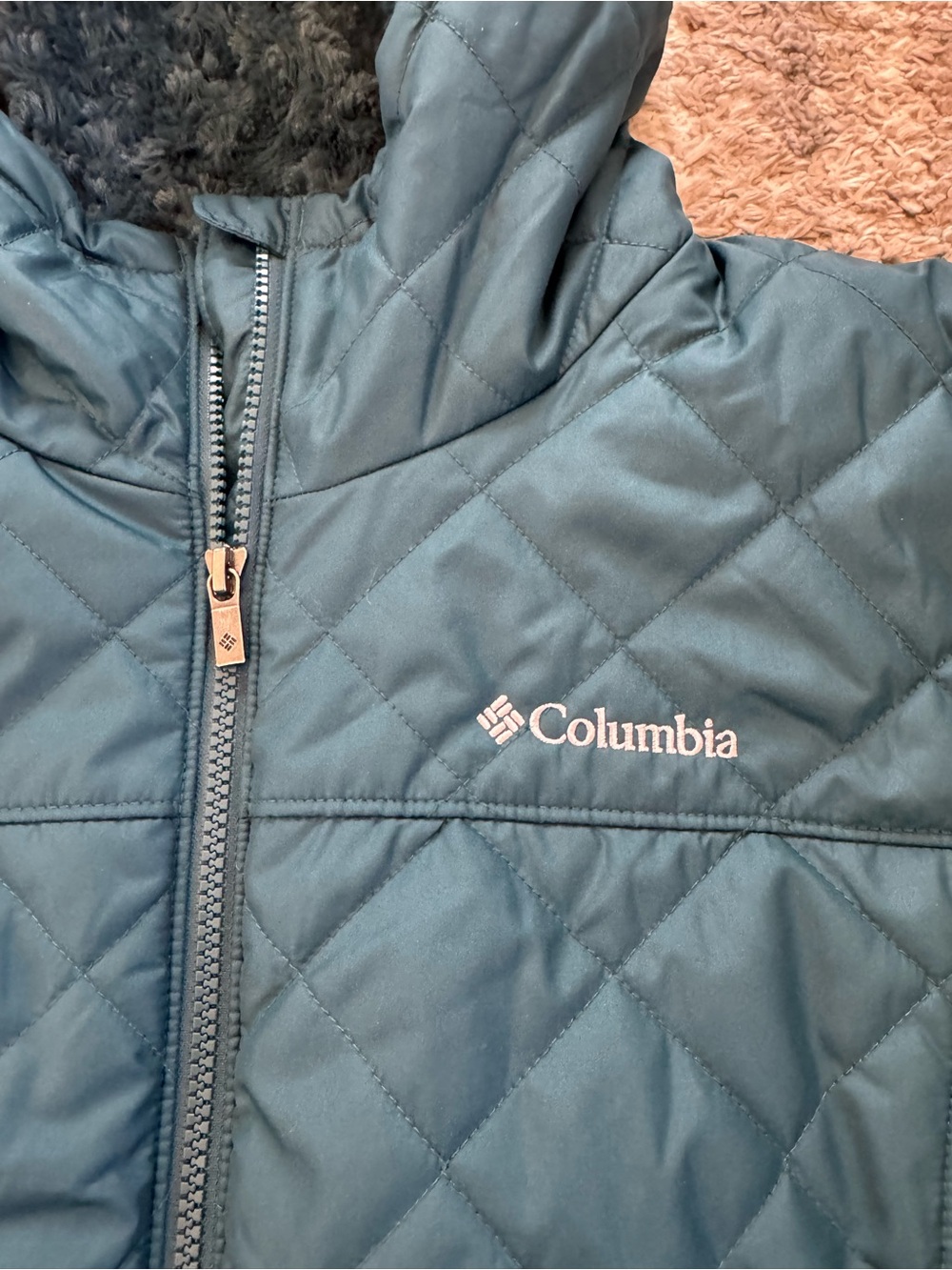 Columbia Women’s 2X Teal Quilted Hooded Fleece Lined Jacket - Picture 2 of 4